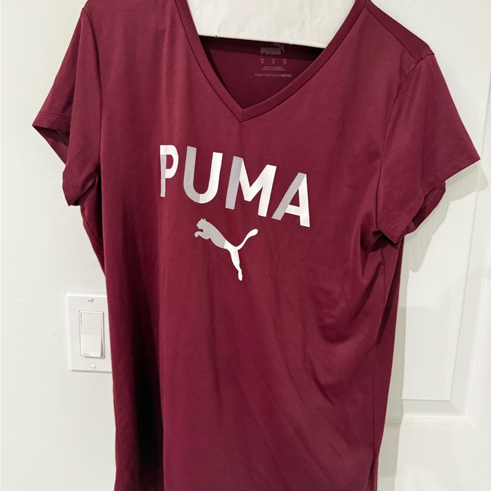 Puma Women's V-Neck Tee in Burgundy with White Logo